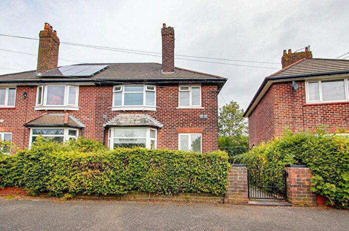 3 Bedroom Semi-Detached House To Rent In Mersey Bank Avenue, Chorlton, Manchester, M21