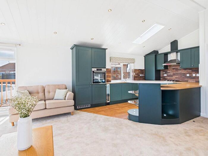 2 Bedroom Lodge For Sale In Bacton, Norwich, NR12