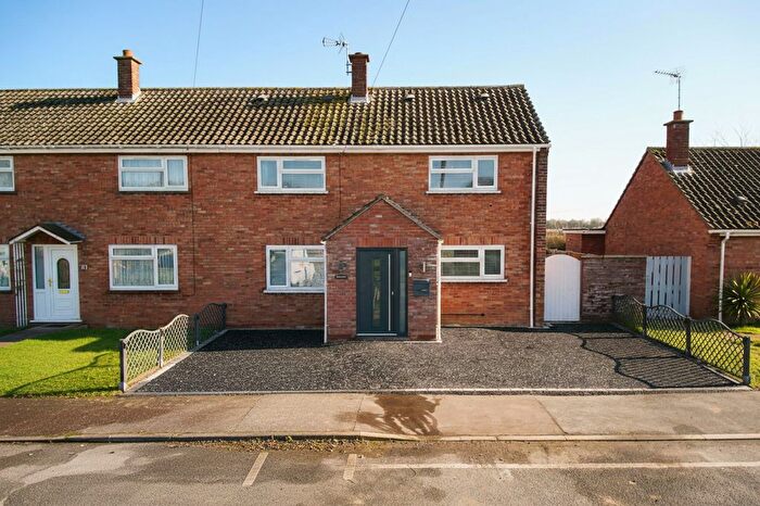 5 Bedroom Semi-Detached House For Sale In Martin Road, Harleston, IP20