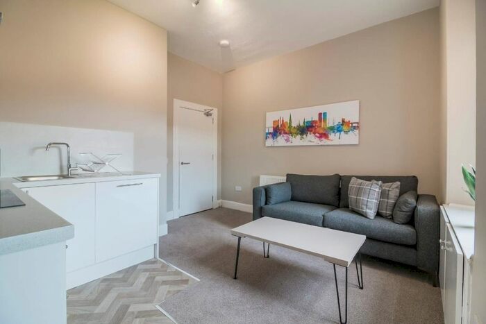 2 Bedroom Flat To Rent In Clepington Road, Dundee, DD3