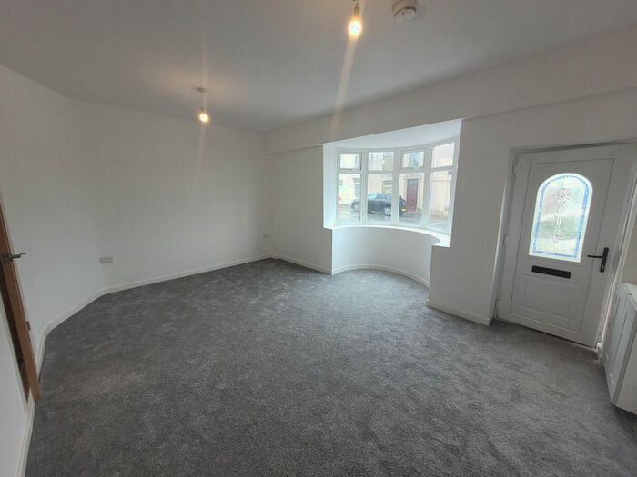 2 Bedroom Detached House To Rent In Chemical Road, Morriston, Swansea, SA6