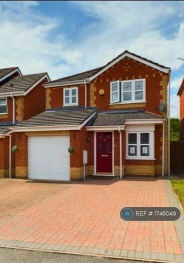 3 Bedroom Detached House To Rent In Cross Waters Close, Wootton, Northampton, NN4
