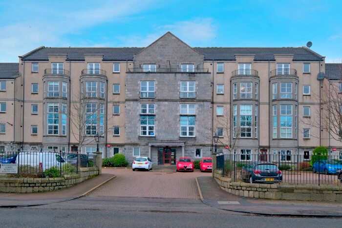 2 Bedroom Flat To Rent In Ruthrieston Court, Riverside Drive, Aberdeen, AB10