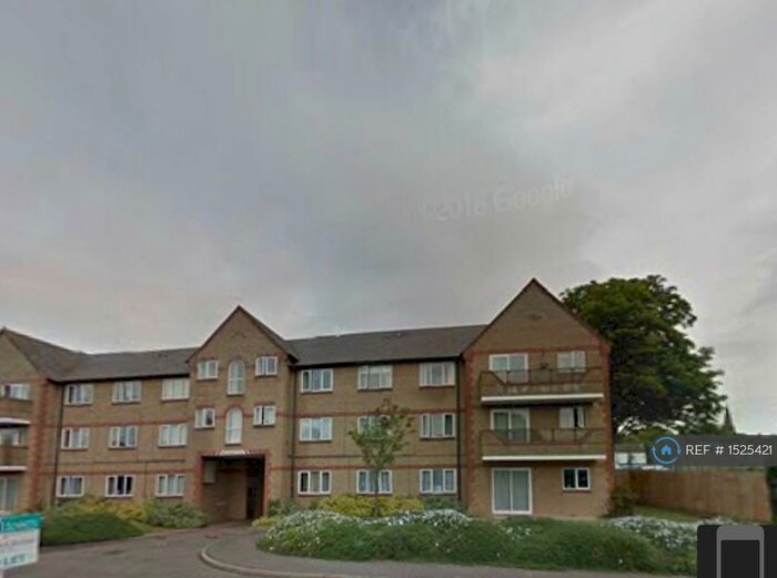 1 Bedroom Flat To Rent In Farnsworth Court, Peterborough, PE2