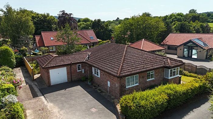 3 Bedroom Detached Bungalow For Sale In Mount Pleasant, Scalby, YO13