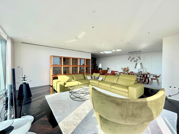 3 Bedroom Flat To Rent In London, EC2Y