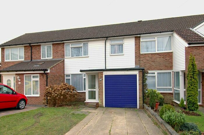 3 Bedroom Detached House To Rent In Inverness Avenue, Fareham, PO15