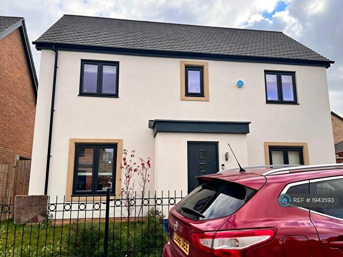 3 Bedroom Detached House To Rent In Penard Crescent, Milton Keynes, MK4