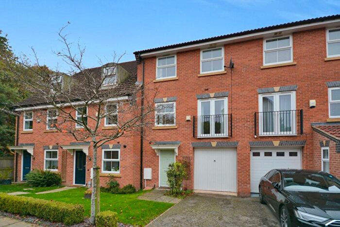 4 Bedroom Town House For Sale In High Main Drive, Bestwood Village, NG6