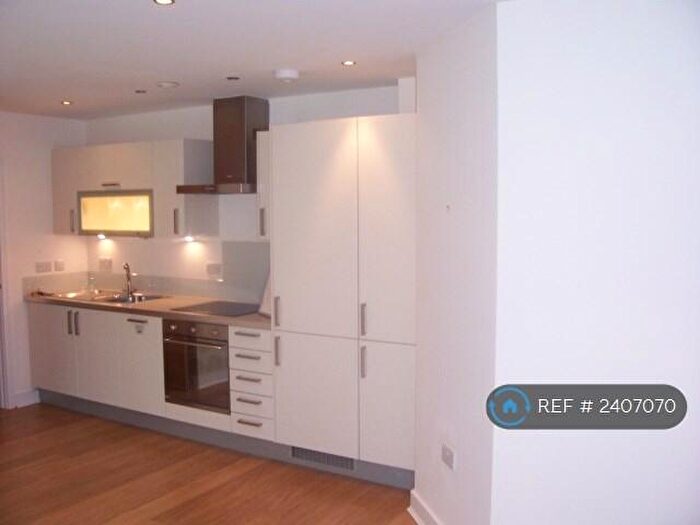 2 Bedroom Flat To Rent In Woolners Way, Stevenage, SG1