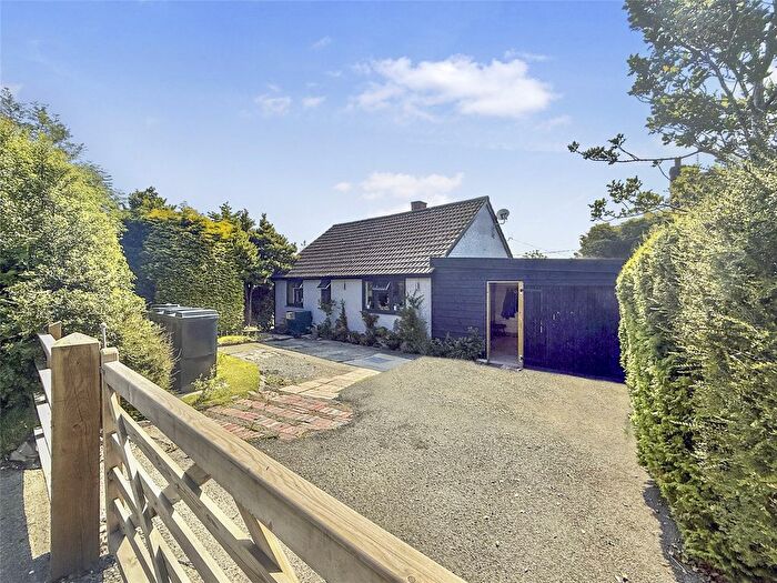 2 Bedroom Bungalow For Sale In Arddleen, Llanymynech, Powys, SY22
