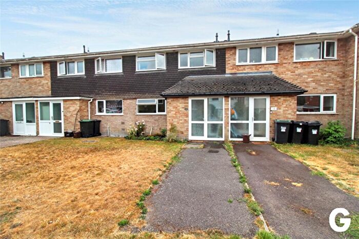 3 Bedroom Terraced House For Sale In Forestside Gardens, Ringwood, Hampshire, BH24