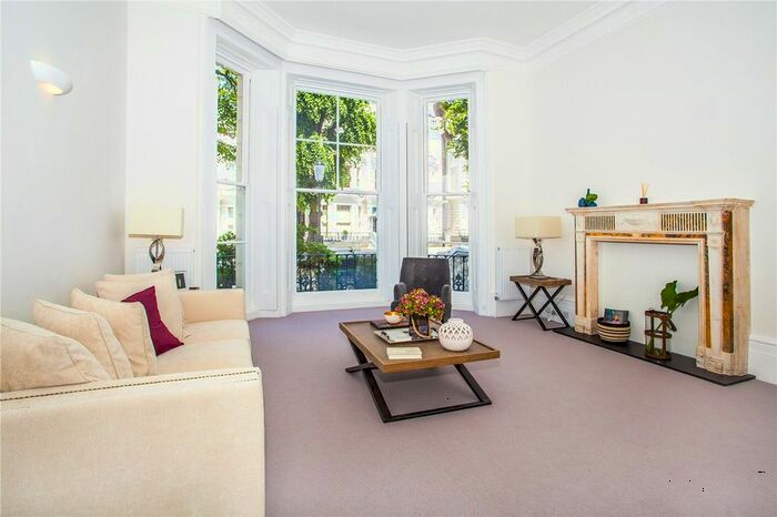 2 Bedroom Flat To Rent In Holland Park, Holland Park, London, W11