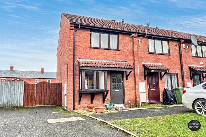 2 Bedroom House For Sale In Golden Lion Close, Hereford, HR4