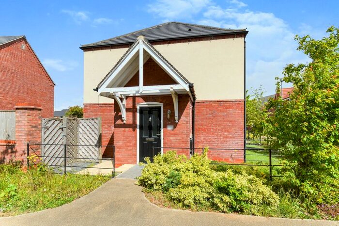 1 Bedroom Flat To Rent In Northgate, Kingswood, Hull, Yorkshire, HU7