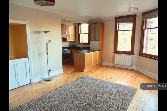 3 Bedroom Flat To Rent In Annfield, Edinburgh, EH6