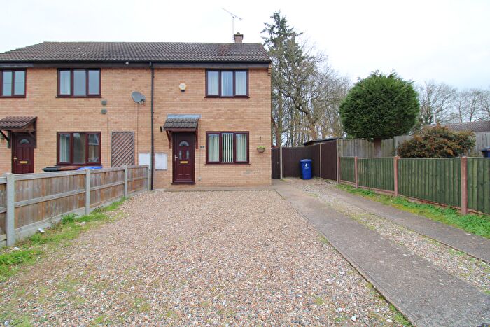 2 Bedroom House To Rent In Willow Close, Brandon, IP27