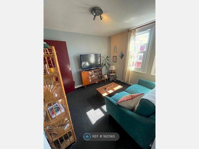 1 Bedroom Flat To Rent In Burton Road, Lincoln, LN1