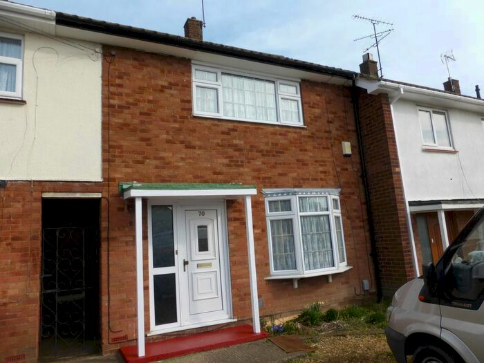 2 Bedroom Property To Rent In Tomlinson Avenue, Luton, LU4