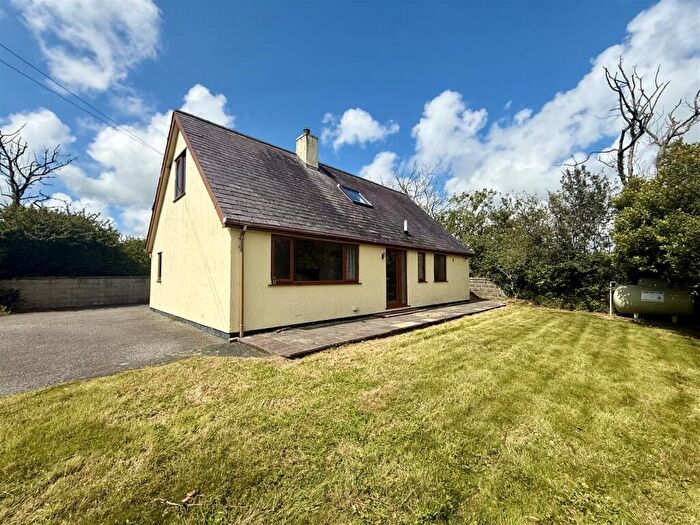 3 Bedroom House To Rent In Llangefni, LL77