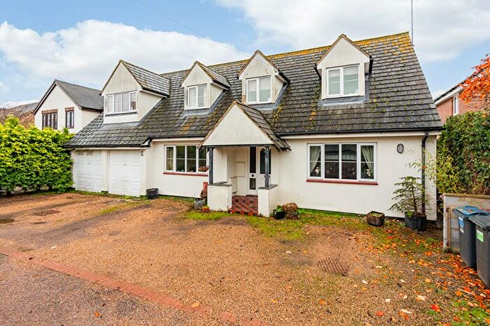 5 Bedroom Detached House For Sale In Portland Place, Hertford Heath, SG13