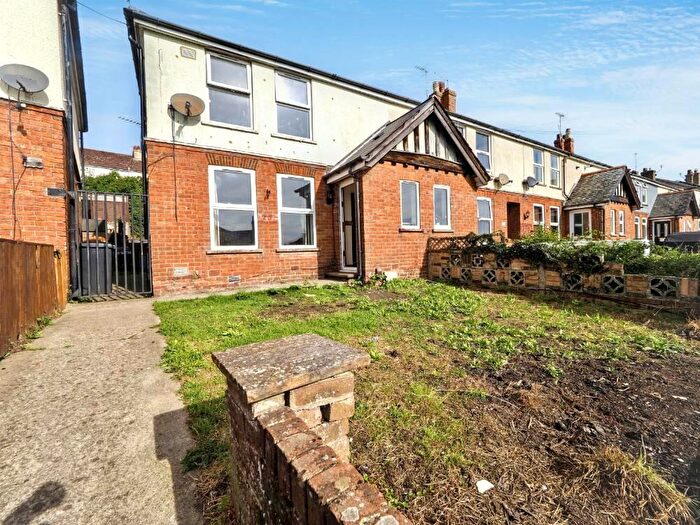 3 Bedroom End Of Terrace House For Sale In Hamilton Road, Dover, CT17