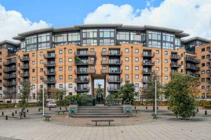 1 Bedroom Flat To Rent In Glaisher Street, London, SE8