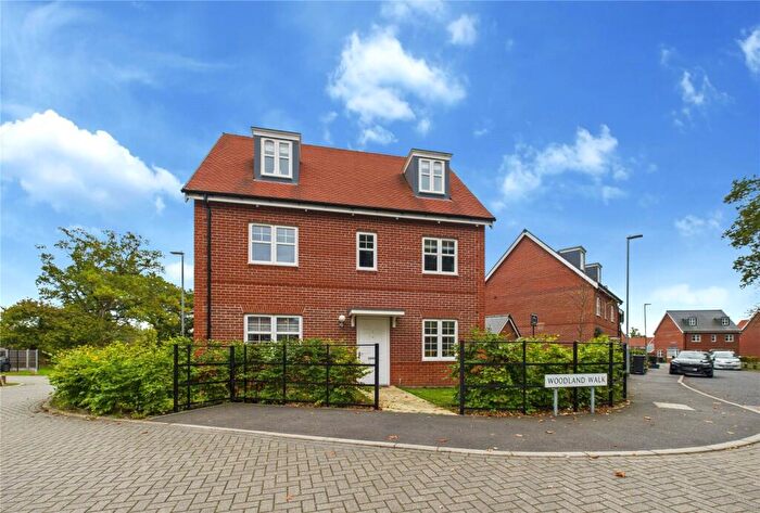 5 Bedroom Detached House For Sale In Woodland Walk, Colchester, Essex, CO4
