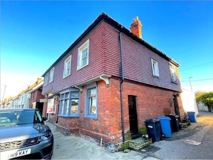 3 Bedroom Flat To Rent In Cross Keys, Little St. Marys, Long Melford, CO10