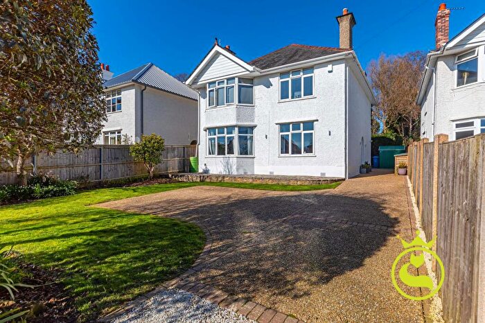 4 Bedroom Detached House For Sale In Glenair Road, Ashley Cross, Poole, BH14