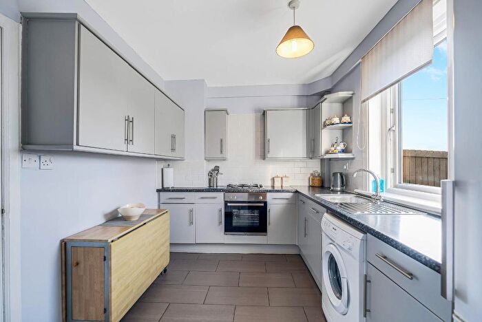 2 Bedroom Semi-Detached House For Sale In Coshneuk Road, Millerston, G33