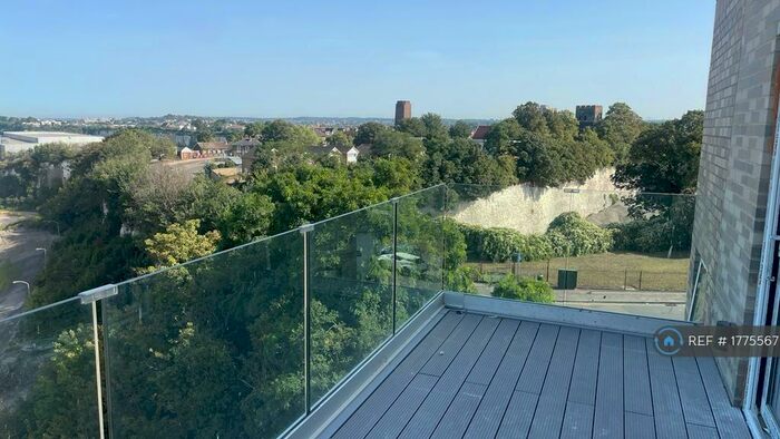 2 Bedroom Penthouse To Rent In High Street, Northfleet, Gravesend, DA11