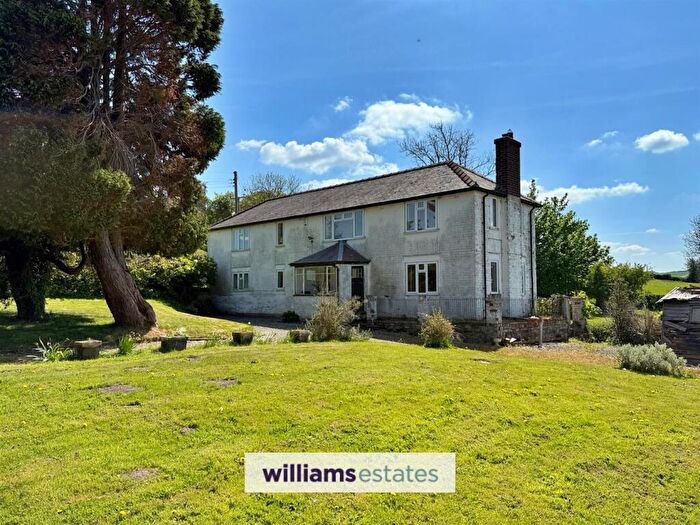 3 Bedroom Detached House For Sale In Bryn Eithin, Pentrecelyn, Ruthin, LL15