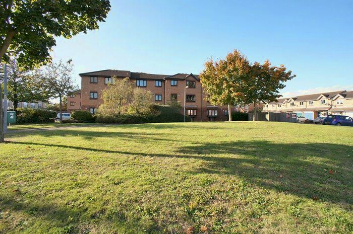 1 Bedroom Flat To Rent In Campernell Close, Brightlingsea, CO7