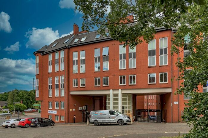 2 Bedroom Flat To Rent In Randolph Gate, Flat /, Jordanhill, Glasgow, G11