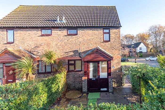 1 Bedroom Semi Detached House For Sale In Wildcroft Drive, North Holmwood, RH5