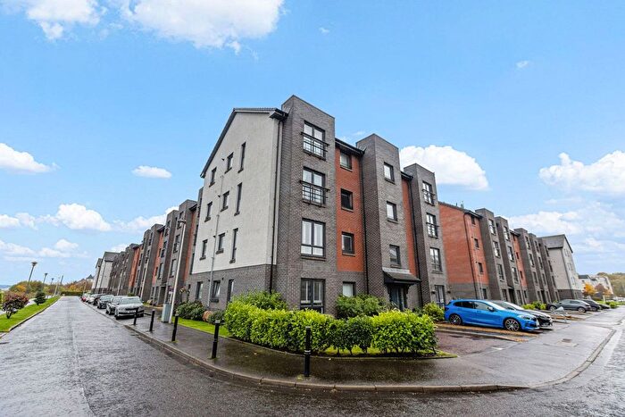 2 Bedroom Flat For Sale In Lapwing Road, / Lapwing Road, PA4