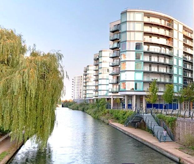 1 Bedroom Studio To Rent In Vantage Building, Station Approach, Hayes, Middlesex, UB3