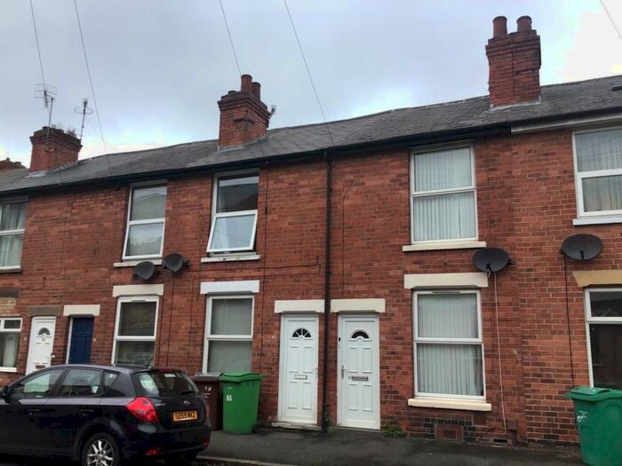 3 Bedroom House To Rent In Isandula Road, Nottingham, NG7