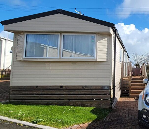 2 Bedroom Mobile/park Home For Sale In Sea View, Gorran Haven, Boswinger, St. Austell, Cornwall, PL26
