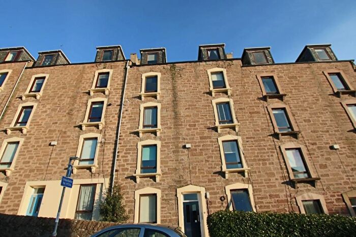1 Bedroom Flat To Rent In Shepherds Loan, Dundee, DD2
