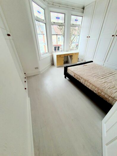 3 Bedroom Terraced House To Rent In Henniker Gardens, London, East Ham E6