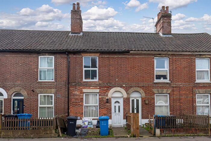 3 Bedroom Terraced House For Sale In Magpie Road, Norwich, NR3