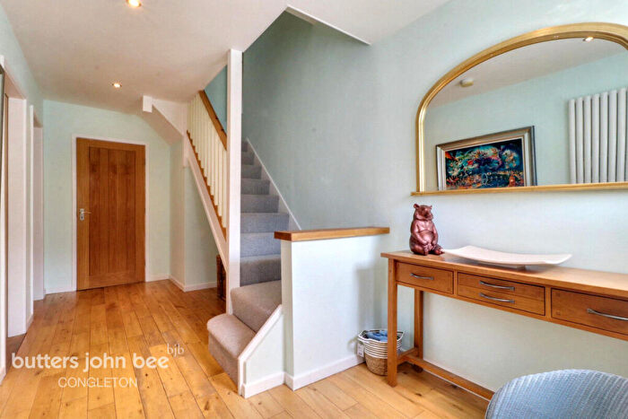 4 Bedroom Town House For Sale In Berkshire Drive, Lower Heath, Congleton, CW12