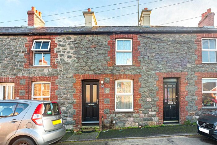 2 Bedroom Terraced House For Sale In Tan Y Graig, Bangor, Gwynedd, LL57