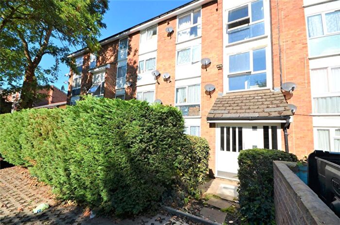 1 Bedroom Apartment To Rent In Radlett Close, Forest Gate, E7