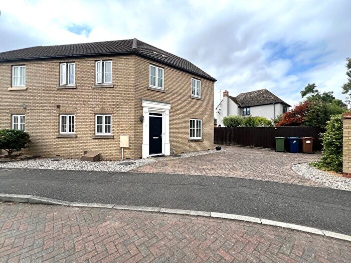 3 Bedroom Semi-Detached House For Sale In St. Francis Drive, Chatteris, PE16