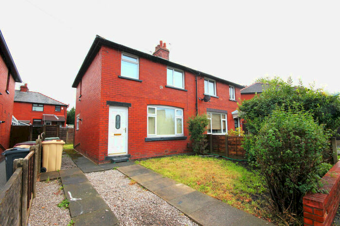3 Bedroom Semi-Detached House To Rent In Beech Avenue, Bolton, Lancashire, BL4