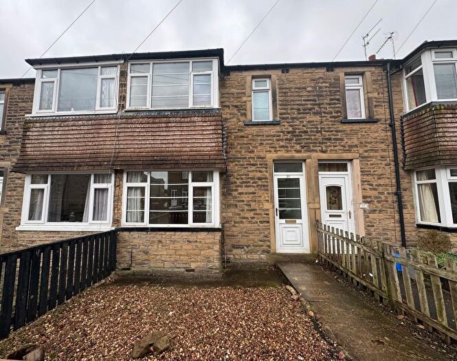 3 Bedroom Terraced House To Rent In Sycamore Avenue, Bingley, West Yorkshire, BD16