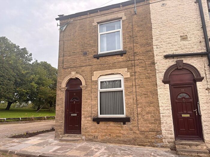 2 Bedroom Terraced House To Rent In Green Top Street, Bradford, West Yorkshire, BD8